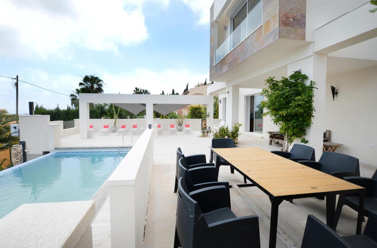 Villa Royale Private Pool Top Of The Hill Superb Views 칼페 외부 사진